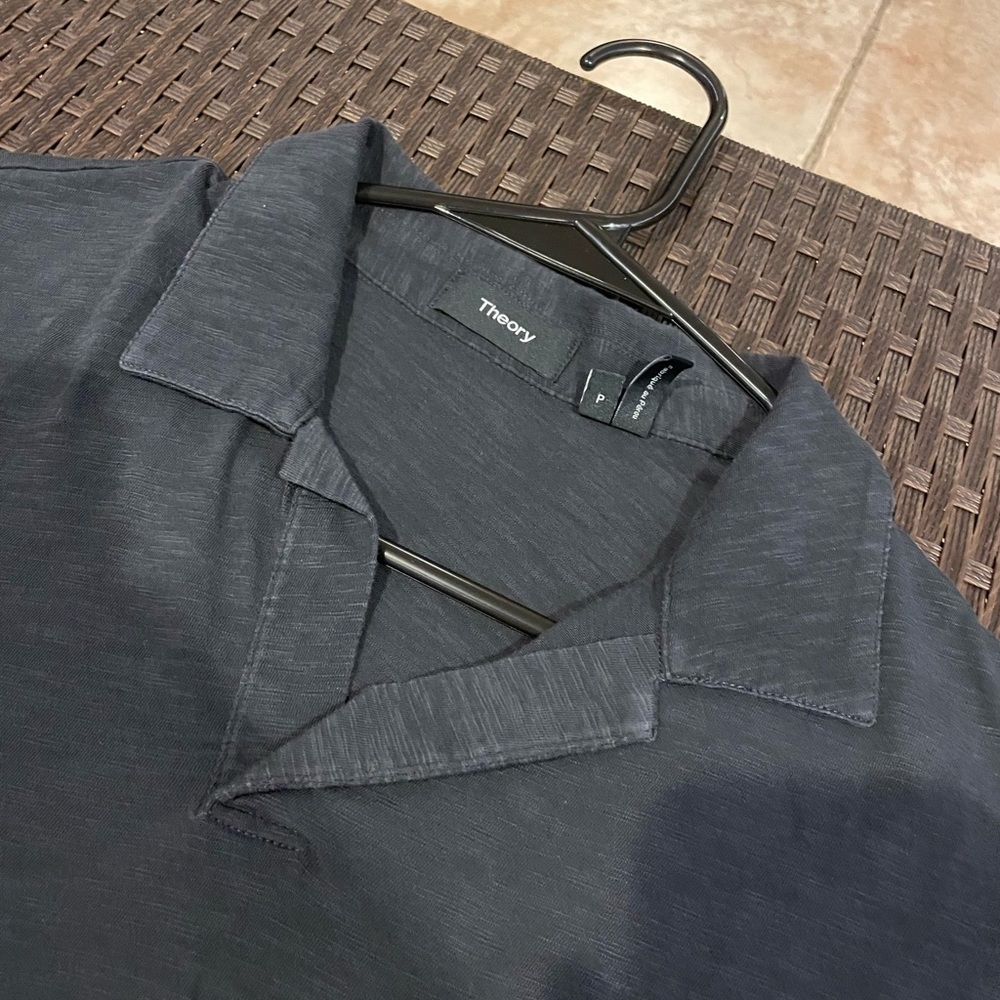 Theory Relaxed T-Shirt - Picture 2 of 3